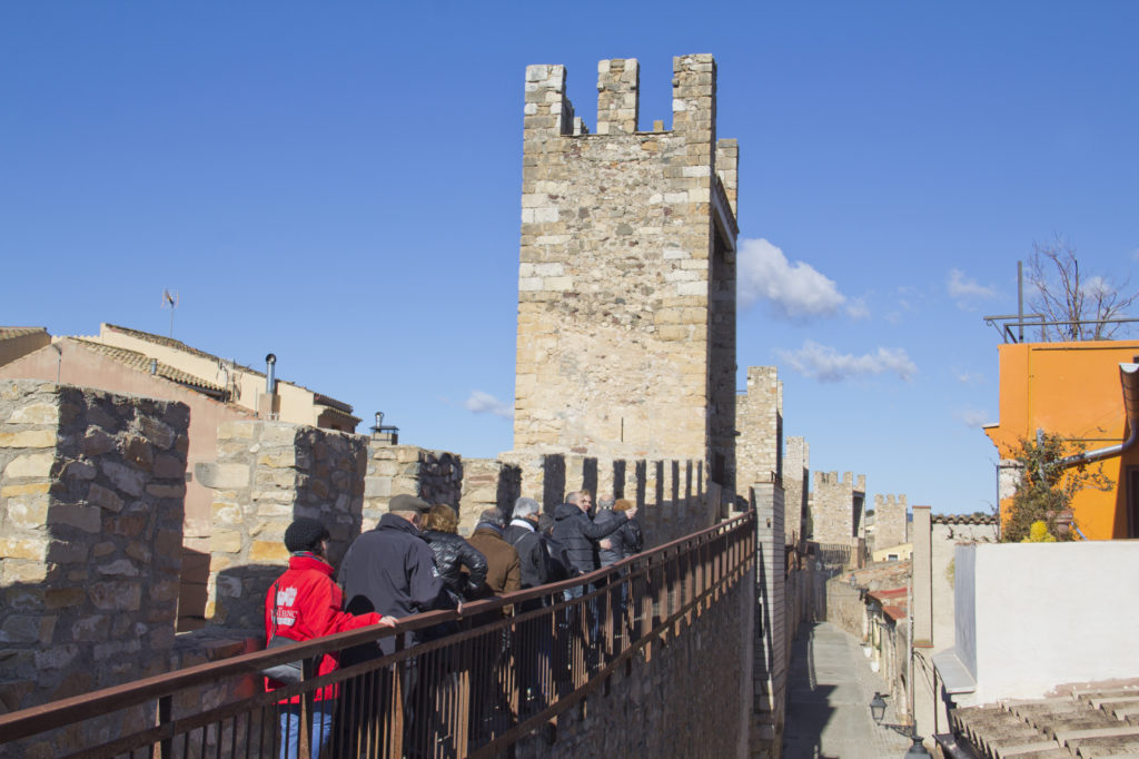 Visita a la muralla de Montblanc / Ajuntament de Montblanc