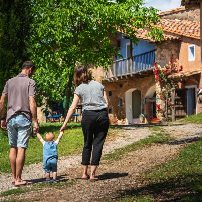 Experiència rural de 360º en família a la Vall d’en Bas-Les Preses i Vall de Camprodon